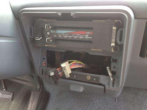 1989 Ford Bronco - Said harnesses disconnected.
