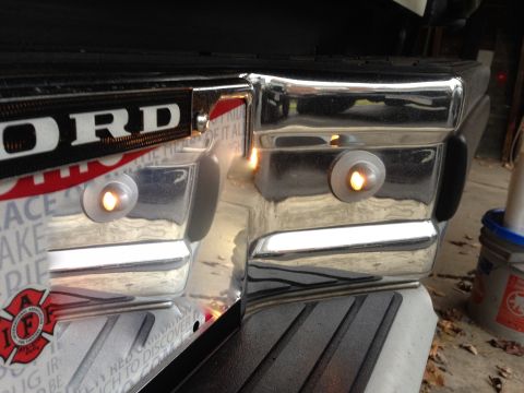 1989 Ford Bronco - OEM license plate bulbs.