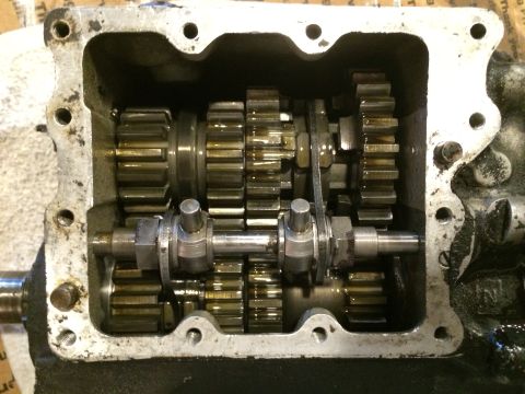 1975 Harley-Davidson FXRT Sport Glide - 1975 Shovelhead 4 spd trans rebuild