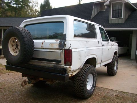 1985 Ford Bronco photo