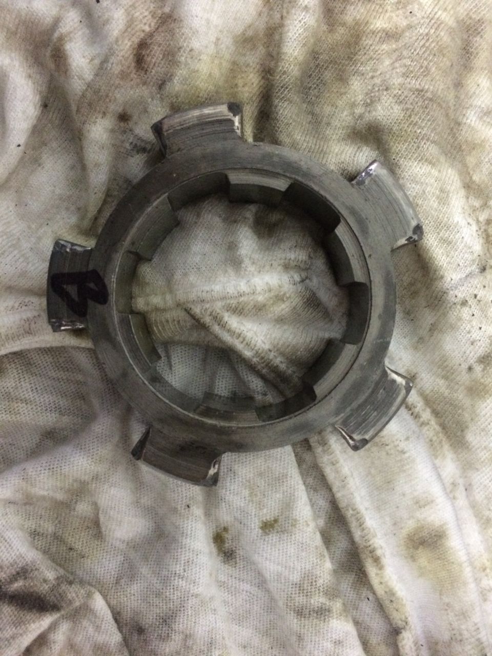 1975 Shovelhead four speed transmission countershaft clutch low gear side