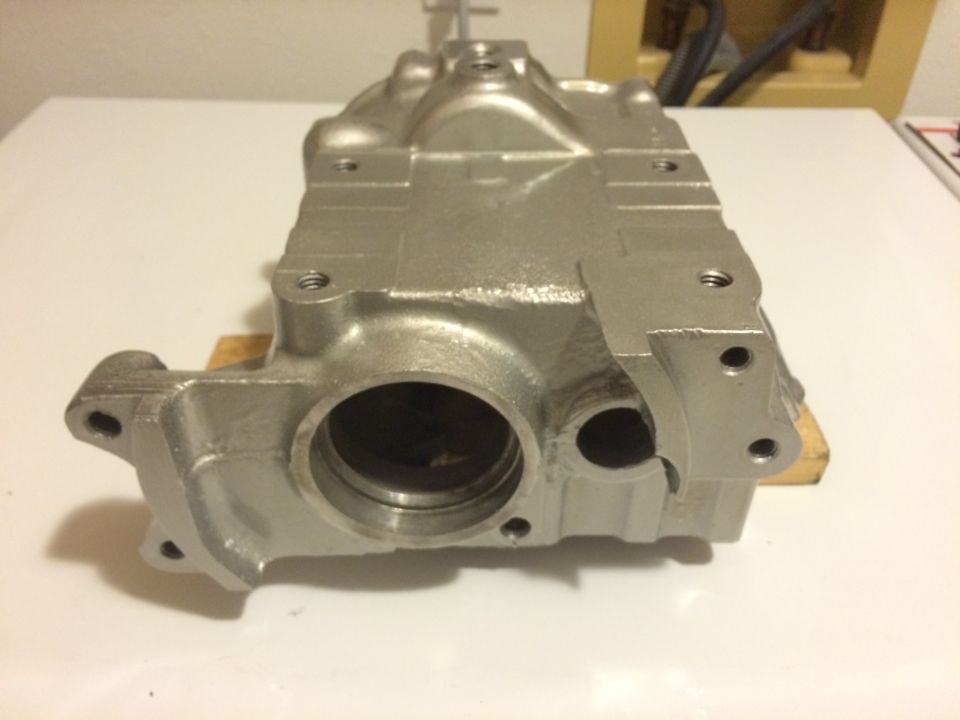 1975 Shovelhead 4 speed transmission case painted with VHT cast aluminum and clear