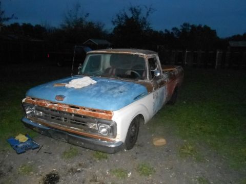 1962 Ford F-100 photo