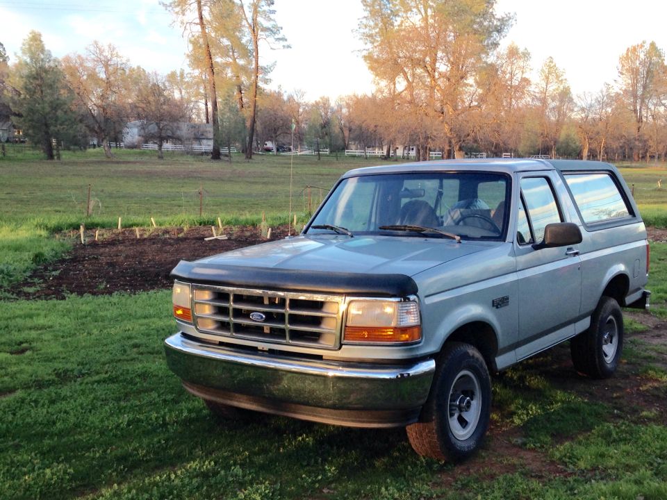 1996 Ford Bronco “Chicken fried”