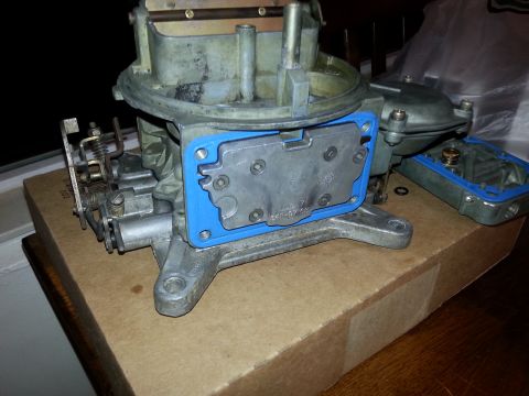 1981 Ford Bronco - I decided to upgrade the carb with a secondary metering block, so I removed the plate.