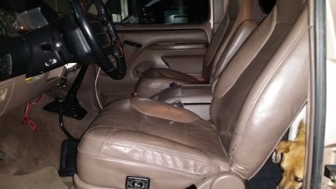 1996 Ford Bronco photo