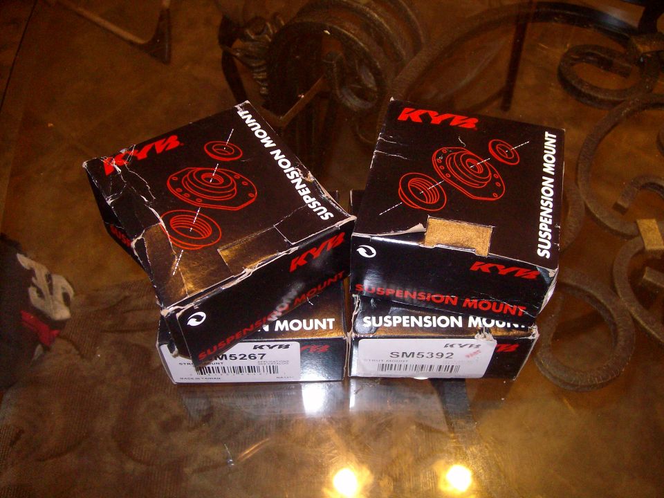 Strut and Shock Mount Kits