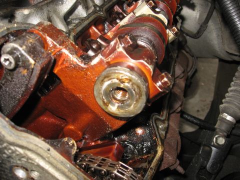 1994 Ford Bronco - When the camshaft bearings seized the centering pin broke and the sprocket spun on the cam, throwing 4 of the 8 cylinders out of time.