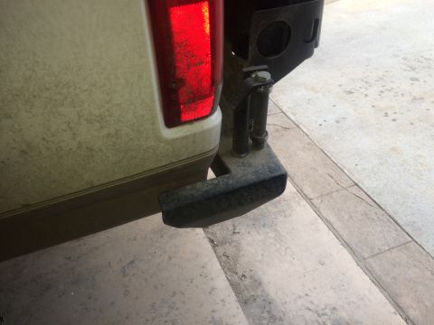 1996 Ford Bronco - This photo shows the rear bumper and taillight of a vehicle, with a "Supermotors.net" watermark in the corner.