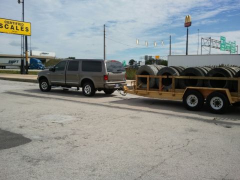 2003 Ford Excursion - Hauling 22.5" truck tires