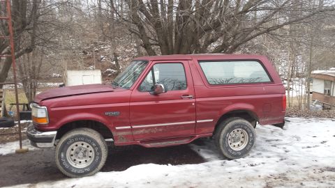 1995 Ford Bronco “chaos”