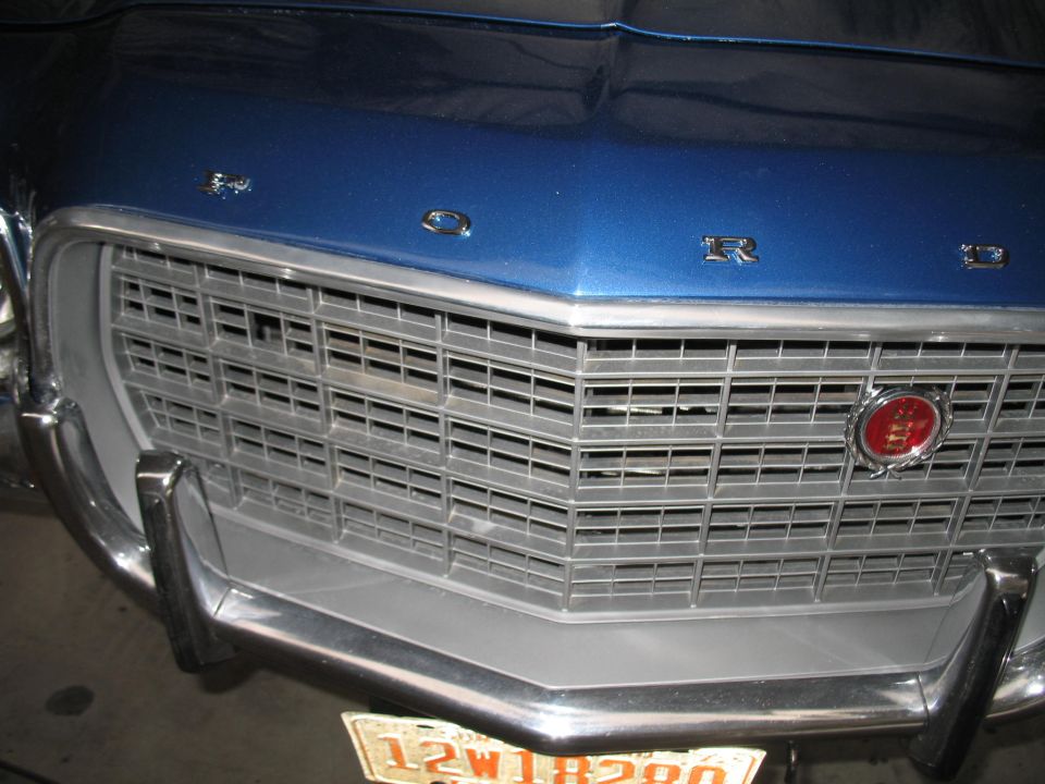 Blue 1972 Ford Ranchero grille and chrome bumper