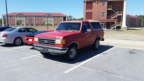 1989 Ford Bronco photo