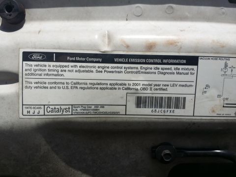 2001 Ford Excursion - This vehicle emission control information sticker indicates it conforms to 2001 model year regulations.