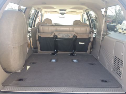2001 Ford Excursion photo