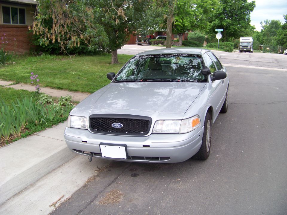 2005 Ford Crown Victoria “Vicky”
