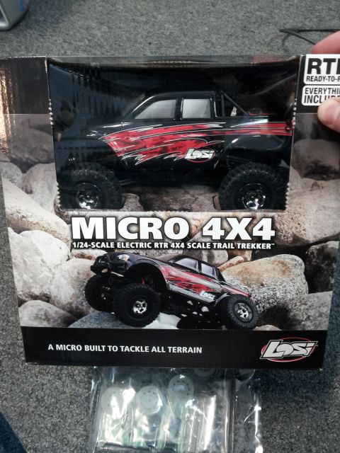 1995 Ford Bronco - Packaging for a 1/24 scale electric RTR 4x4 trail trekker toy truck.