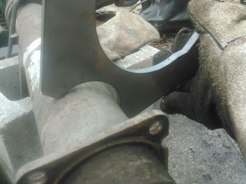 1996 Ford Bronco - I cut alittle more than half of the back circle off the bracket so I could get them on. even though these are only 3.0 inch instead of the…