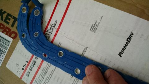 1993 Ford Bronco - FelPro OS34506R Steel-Reinforced 1-piece Nitrile Oil Pan Gasket for 5.8L smallblocks