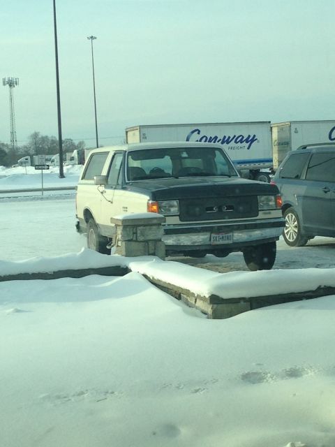 1989 Ford Bronco - -17 Degrees to start the trip.