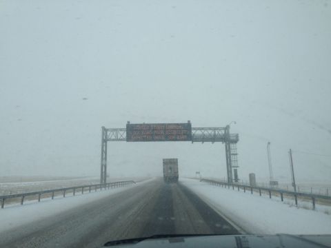 1989 Ford Bronco - Wyoming warned of bad weather.