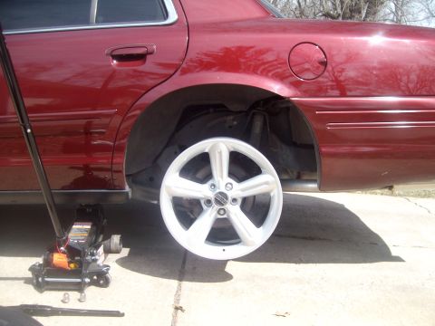2004 Ford Crown Victoria - 18x10s for a preview.