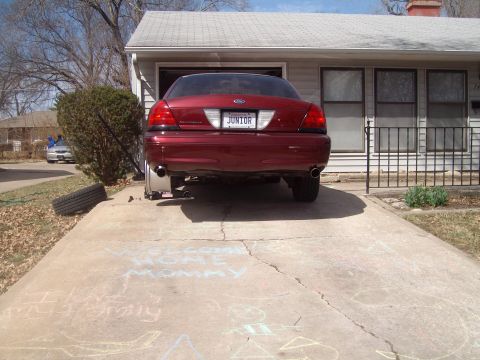 2004 Ford Crown Victoria - Comparison to the factory wheels.