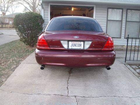 2004 Ford Crown Victoria - Color Match = Fail. Will fix at a later date.