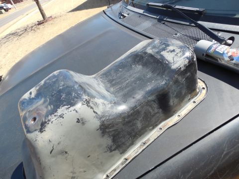 1993 Ford Bronco - 3 days ago there was ice on the ground; today, I'm sweating in short sleeves & long jeans. But it's warm enough to finish washing the engin…