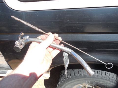 1993 Ford Bronco - This bore brush used to be fluffy, and the heater outlet pipe [url=https://www.amazon.com/dp/B00809UPN0/]Motorcraft KT-81 used be rusty ins…