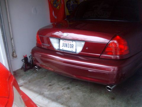 2004 Ford Crown Victoria - Thank God that I know a auto painter that stays around the corner.