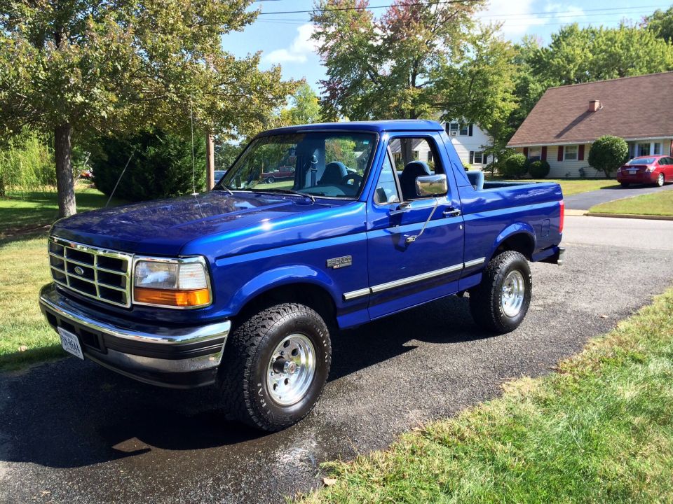 1996 Ford Bronco “Big blue”