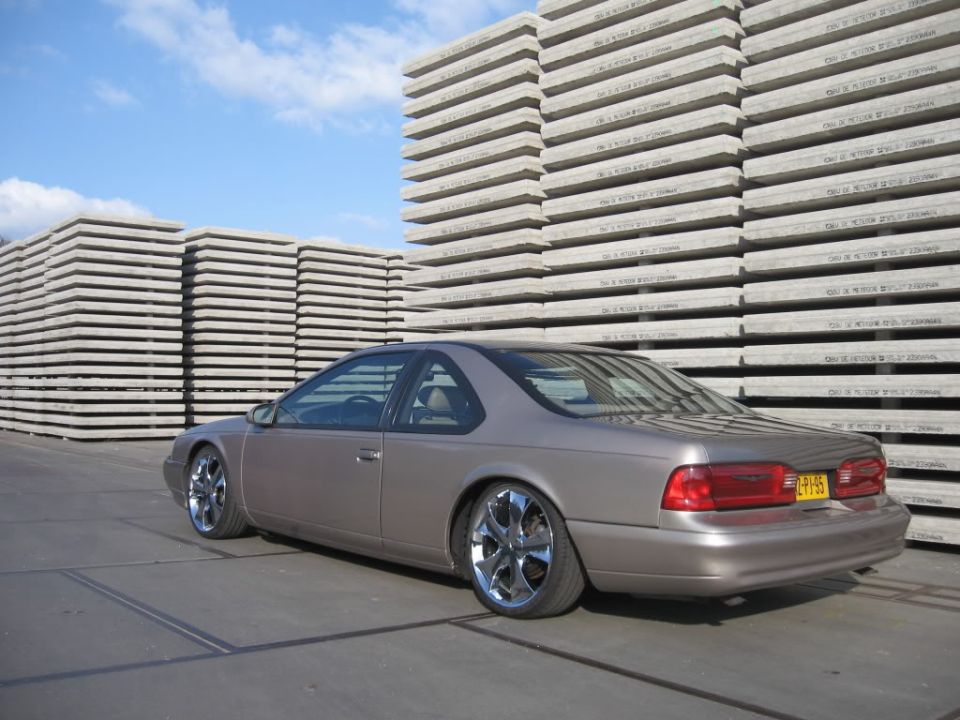 1994 Ford Thunderbird