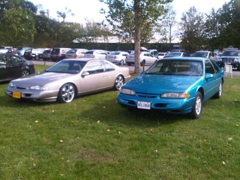 1994 Ford Thunderbird photo