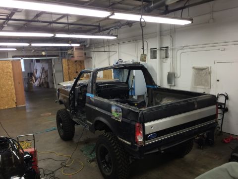 1992 Ford Bronco - This modified Ford Bronco appears to be from the late 1980s, not a 1992 model.