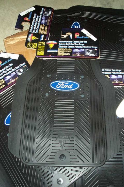 1998 Ford Crown Victoria - Heavy duty Ford floor mats.