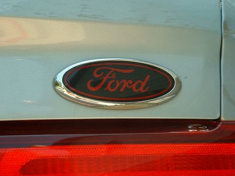 1992 Ford Taurus - my custom made rear emblem