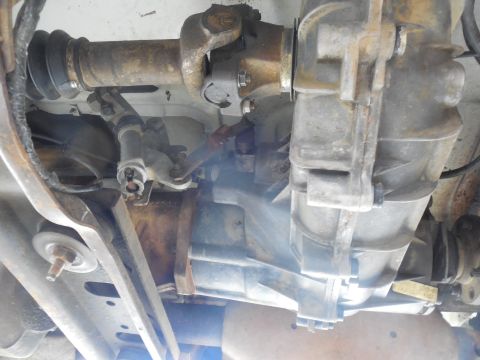 1983 Ford Bronco - The t-case started slipping over the course of 2 days of light driving. I have a spare to put in while I see how bad this one is, but the w…