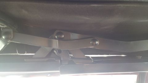 1963 Ford Falcon - The broken side, spot welds broke