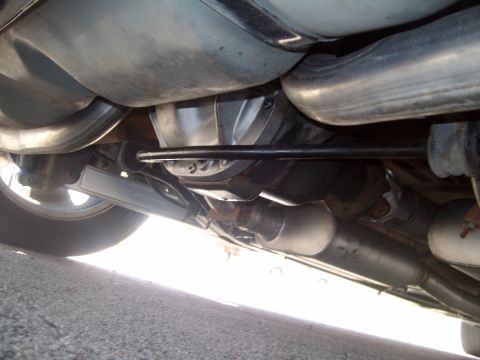 2004 Ford Crown Victoria - Ford Racing Girdle installed.