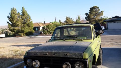 1975 Ford Courier photo