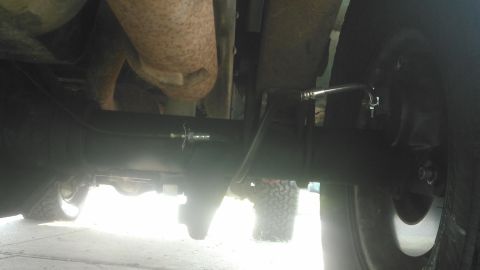 1996 Ford Bronco - had to make a new brake line. the brake hose is a stock Chevy brake hose for JB5 brakes to match the JB5 caliper I used. the brake hoses ar…