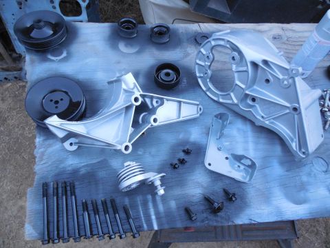 1993 Ford Bronco - I had to run out for a 2nd can of cast coat. I finished the 2nd can of engine grey. I'm using Rustoleum Automotive Enamel gloss black on th…