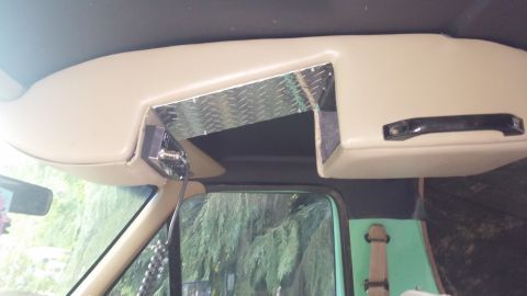 1990 Ford Bronco photo
