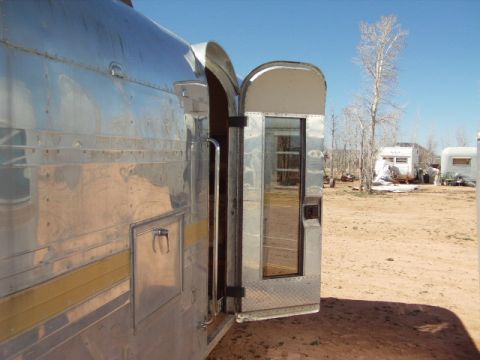 1995 Peterbilt 379 “O`Mally”