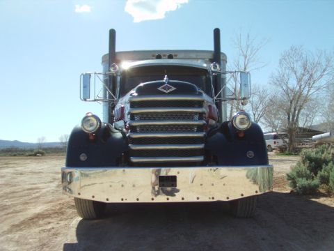 1995 Peterbilt 379 “O`Mally”