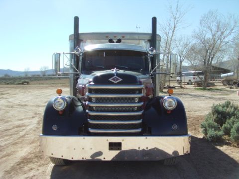 1995 Peterbilt 379 “O`Mally”