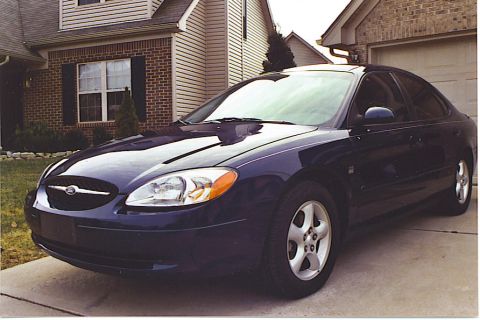 2000 Ford Taurus - bull front