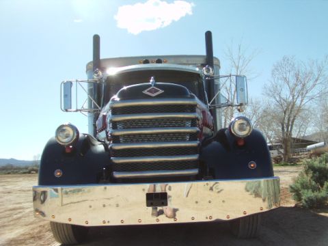 1995 Peterbilt 379 “O`Mally”