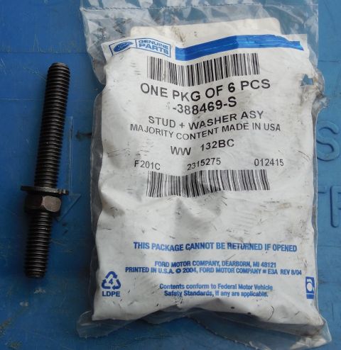 1993 Ford Bronco - One of the exhaust manifold bolts broke, and rather than try to get another at the JY, I bought a new pack of 388469S (long bolt, long stud…